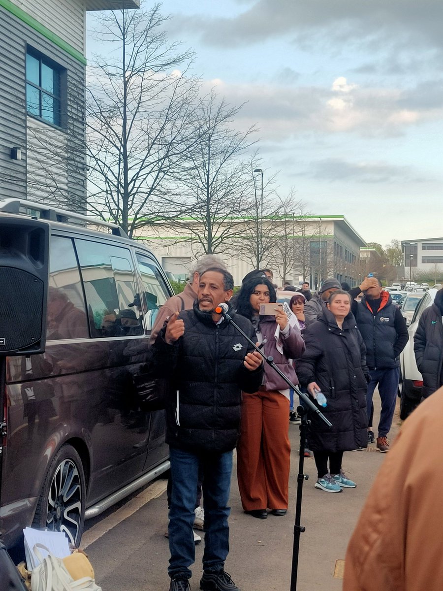 G_RWalker's tweet photo. ✊Supporting @GMB_union members on strike for fair pay at Coventry #Amazon BHX4 warehouse this evening - now over 600 strong! 

Amazon will be forced to recognise the GMB and meet their workers' demands for £15 an hour. It's time for them to pay up. #PayUpBezos https://t.co/s9mQ5YDvwj
