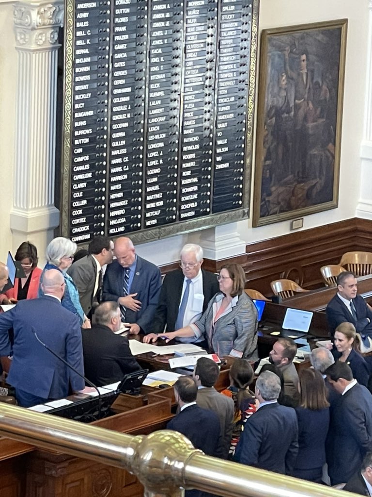 Bonnie Bruce on Twitter "Debate at the House Dias on an amendment to HB 1898. The original bill