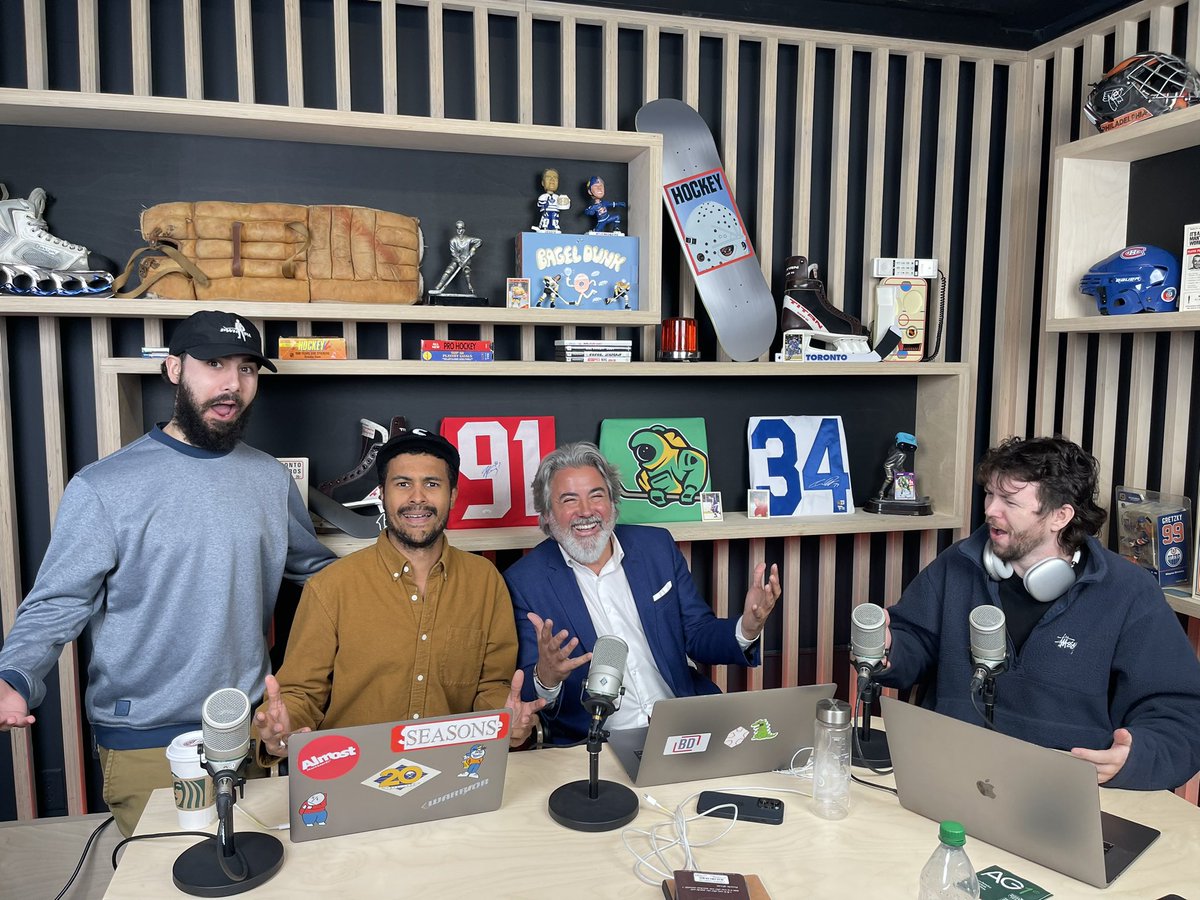 pablorodriguez's tweet photo. Aujourd'hui à #TOR, j'ai visité les Studios Bell Media pour voir et entendre comment ils aident à soutenir nos grands talents canadiens, nos histoires et notre culture. Merci pour la visite! https://t.co/muPGodcr8S