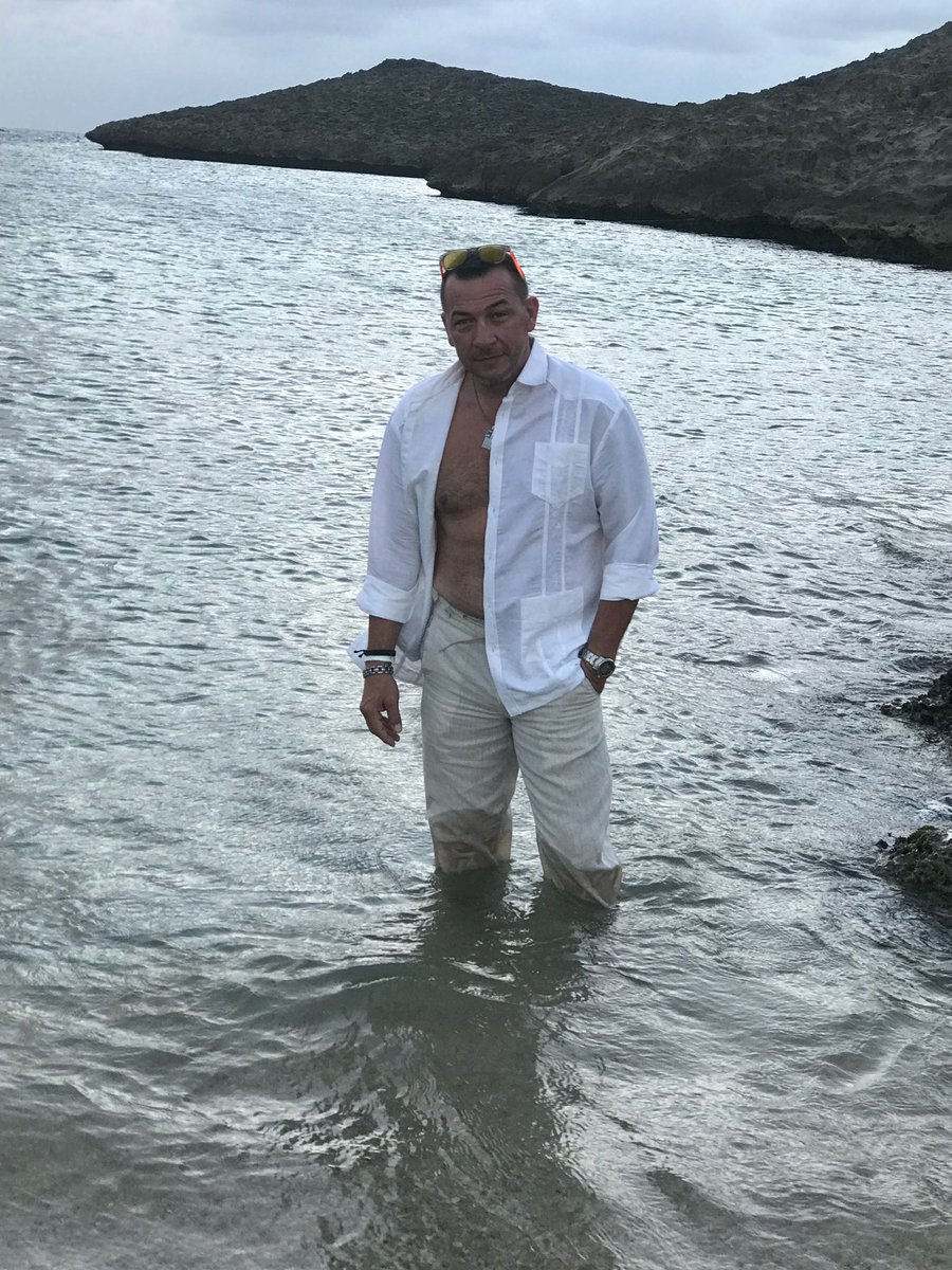 It’s with great sadness that after a long battle with illness Duncan said his final goodbye Saturday morning. 

Celebration of Life plans will follow soon. 

Much love, 
Carol