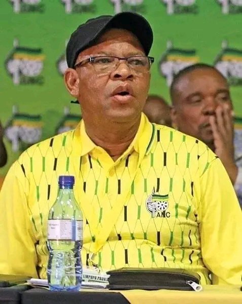 CadreNguyi's tweet photo. ⚫ Action Commander Stan #Mathabatha we are with u Leadership to the end. Fikile Prostitute Mbalula can go chill with Apartheid Skeletons, @MbalulaFikile doesn't own #ANC. It's a matter of 5 years you will be back as @MYANC National Chair come 2027. https://t.co/ZWhREaoEWQ
