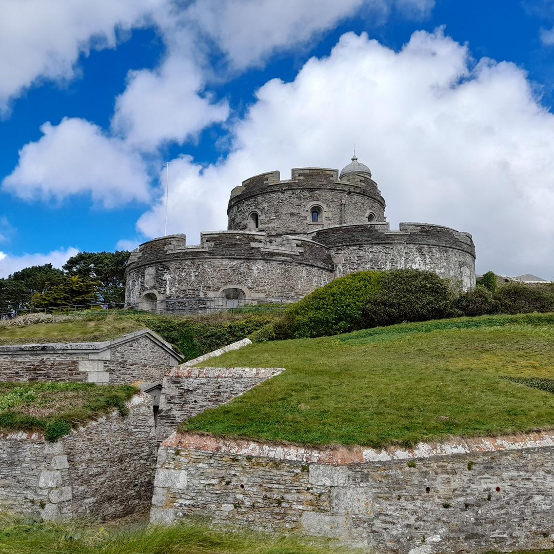 English Heritage tweet media