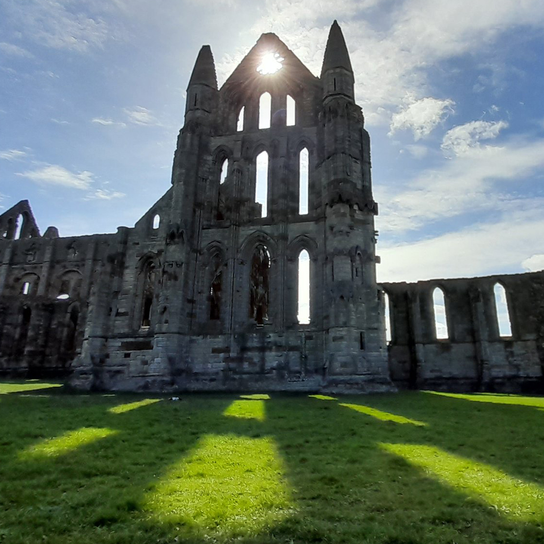 English Heritage tweet media