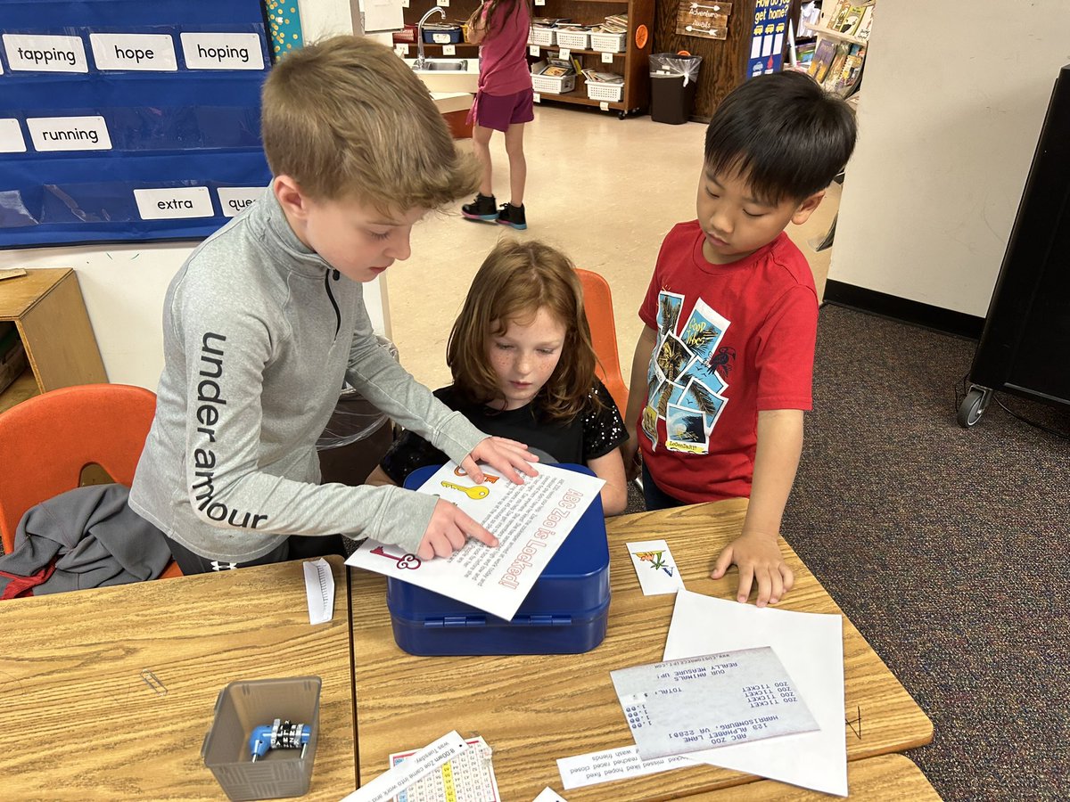 h_j_russ's tweet photo. We had a blast in Davis &amp; Smith’s 2nd Grade classes doing Breakouts! @hildebranroyals @BurkeCoSchools  #lockstaralert https://t.co/XY39j4xVL0