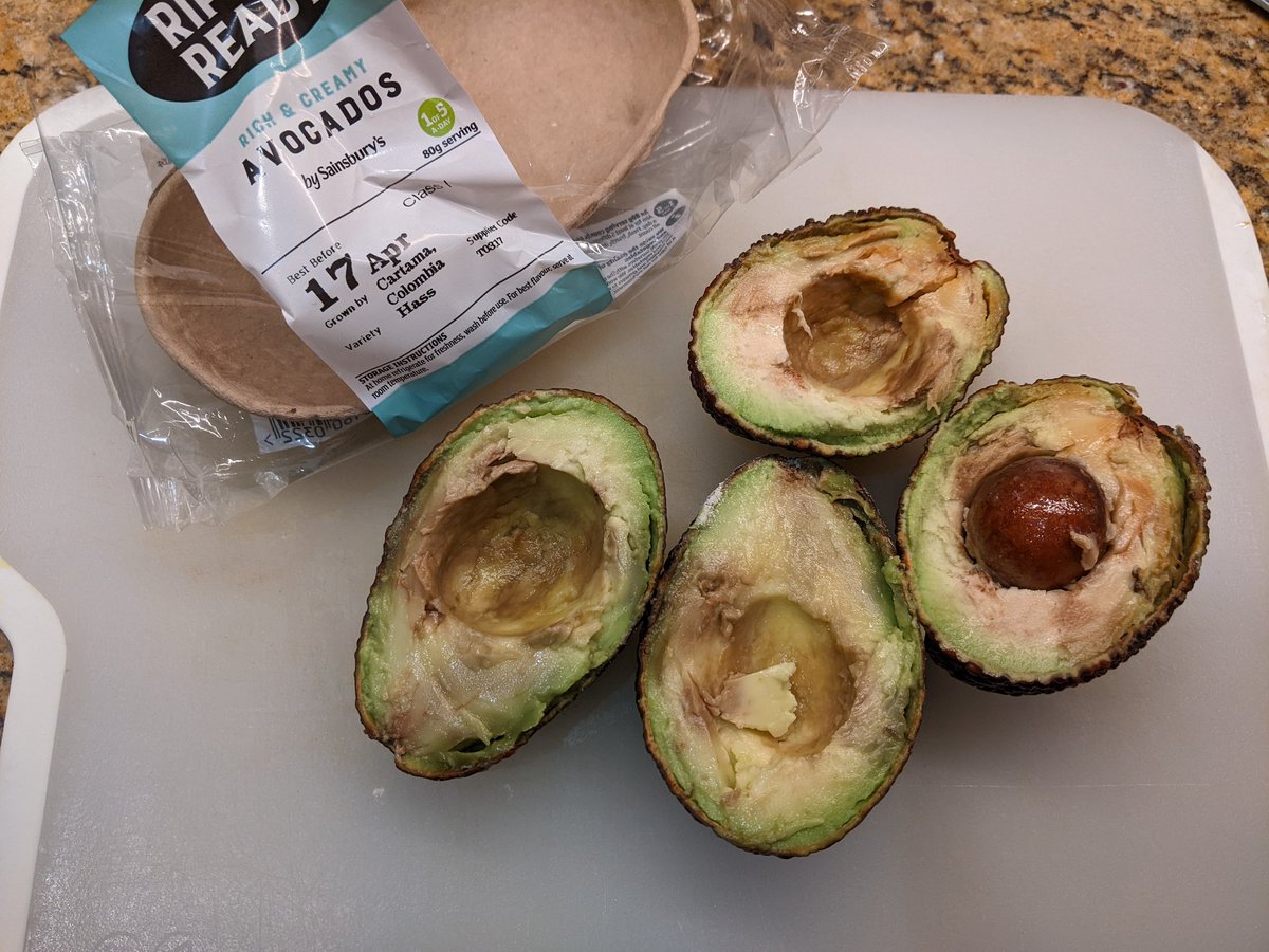 mrssheenapatel's tweet photo. @sainsburys Hello, I received these avocados in my food shop order on Saturday, cut them open on Sunday, look what I found! https://t.co/u9qbz5VyQJ