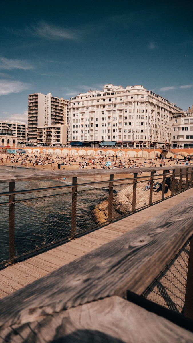 Printemps aux Catalans 😎

#Marseille #plagedescatalans #printemps #cielbleu #photography #photographer #France #suddelafrance #lumix #lumixgx9