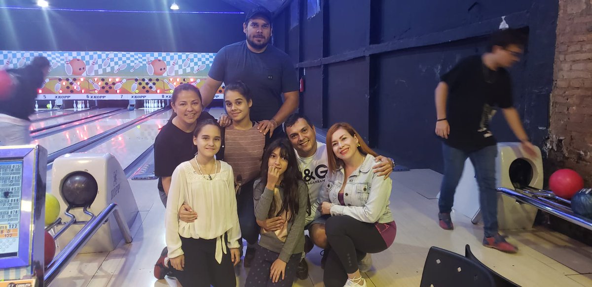 Viviacuna's tweet photo. Hay Equipo 💙💙💙
Con las nenas más bellas... 🥰😍
@MaidaMancuello @edgartechmed https://t.co/50OpcRM50e