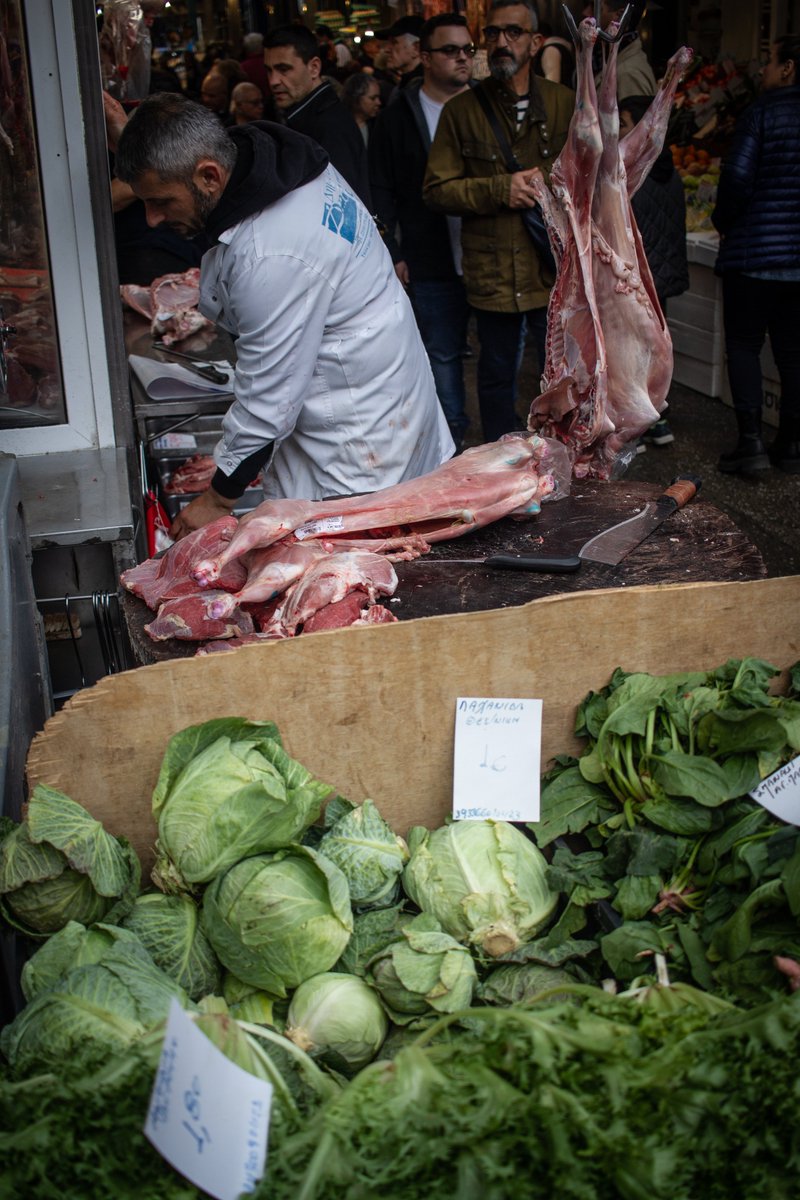 teacherdude's tweet photo. Meat and two veg.

#Greece #Easer #streetphotography #openairmarket https://t.co/PmS0cwov1X