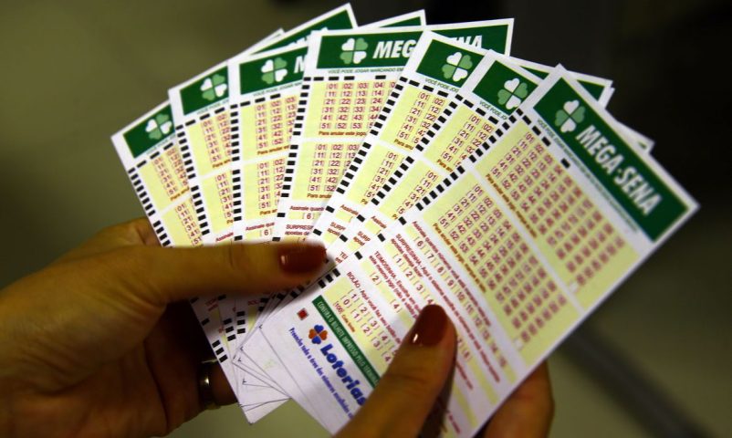 Senoticias's tweet image. Mega-Sena acumula e prêmio vai A R$ 16 milhões

Confira matéria completa no site: senoticias.com.br/se/mega-sena-a…

#MegaSena
#CaixaEconomicaFederal
#SeNotícias
#10AnosSeNotícias
#NotíciasDeSergipe