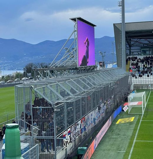 LIBERTA DEPRE on X: Setor visitante no HNK Rijeka Stadium Rujevica,  estádio do Rijeka, da Croácia. Rijeka x Hajduk Split - 16/04/2023   / X