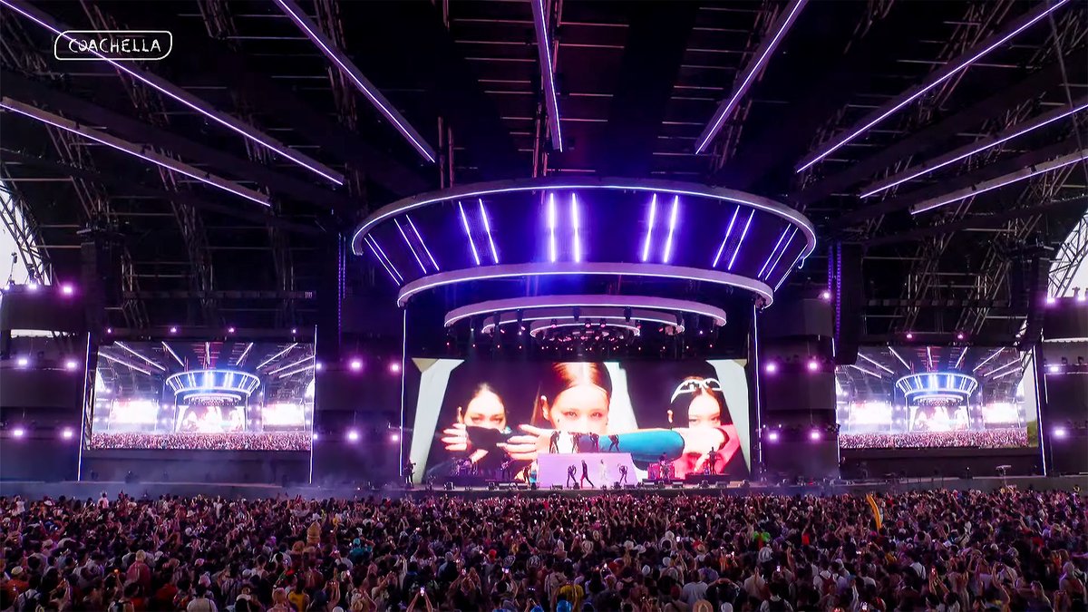 taro.xg on Twitter "Jackson Wang & Ciara REMIX XG LEFT RIGHT at