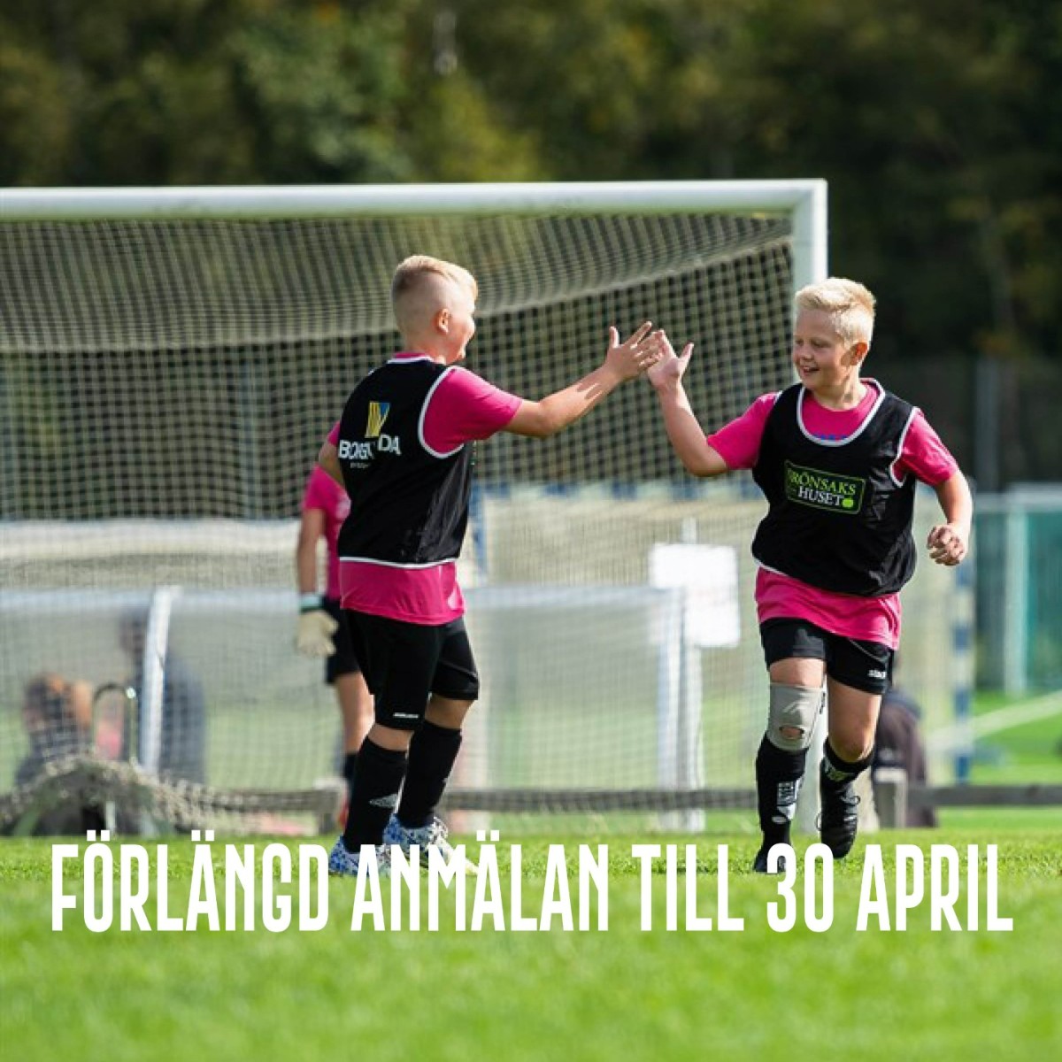 skovdeaik's tweet photo. 230 lag redan anmälda till Klassfotbollen 2023! Ni som inte redan anmält ert lag har nu möjlighet att gör detta t.o.m. 30 april. Vi ses väl den 27 maj? Anmälan via länken nedan:
https://t.co/8U1TQBxRmx https://t.co/SftmquHngL