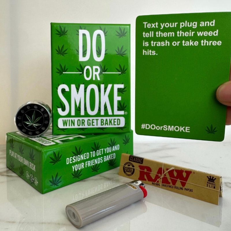 doordrink's tweet photo. Stoners, this new card game on Amazon was made for you 🍃

Cop it here: https://t.co/wY6IhA5Q7d