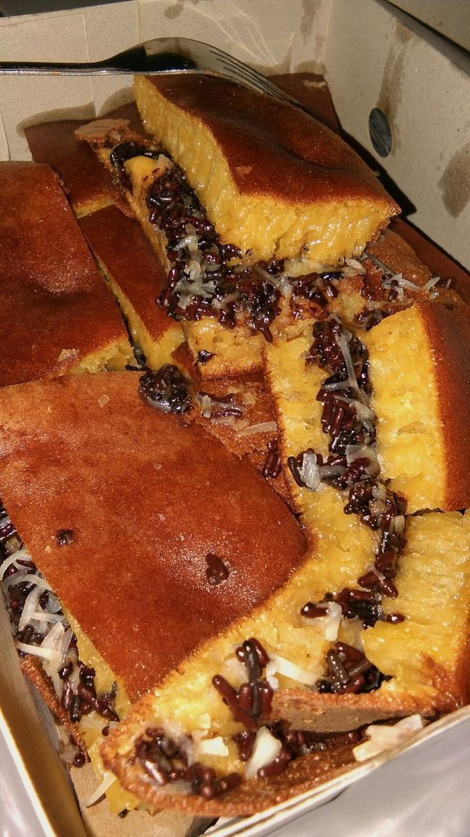 Memberikan sebungkus seblak untuk <a href="/deepcxmedy/">葵 ― HIATUS SETAHUN.</a> dan sebungkus martabak manis untuk <a href="/twinofstars/">葵</a>.

"Paket~ ini satunya buat Yuuta satunya buat Hinata. Jangan rebutan yak."