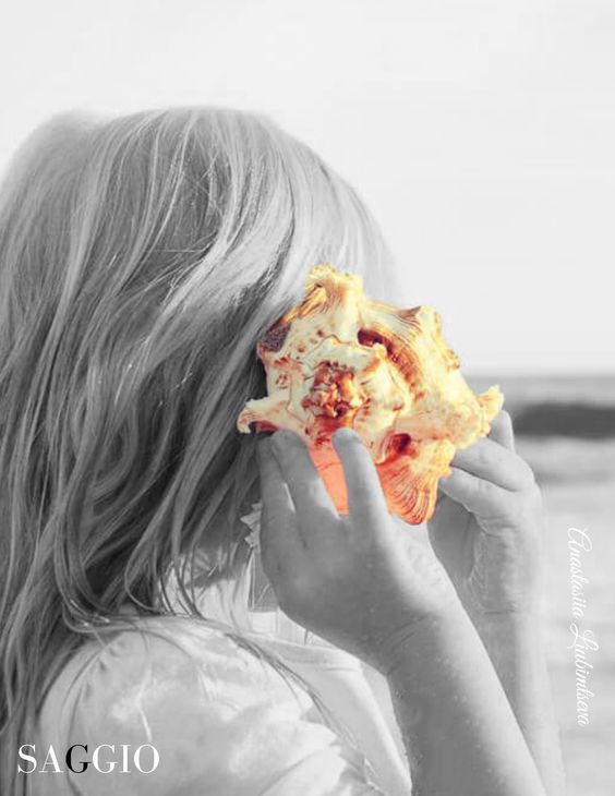 DanielHFord1's tweet image. Discover the shell sound! Ever listened to shell music? Does it sound like the ocean?

"The earth has music for those who listen" ~ William Shakespeare

#discover #shellsound #earthmusic

Special Thanks: Anastasiia Liubimtseva