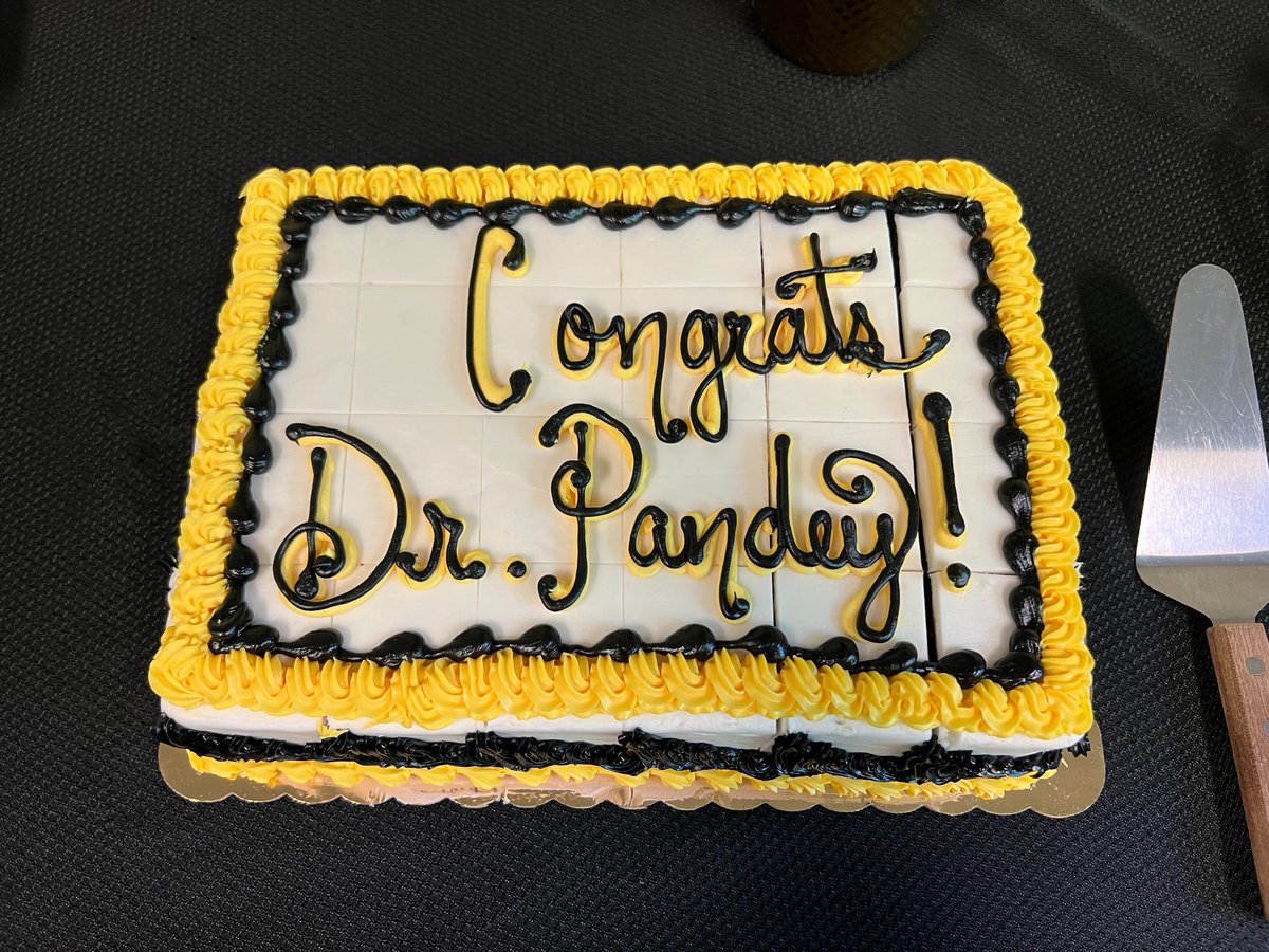 Congrats to Dr. Haardik Pandey, from the Thonhauser group,  who successfully defend his PhD dissertation on Friday in computational condensed matter physics. @wfuphysics @WFUGraduate #physics #condensedmatter #materials