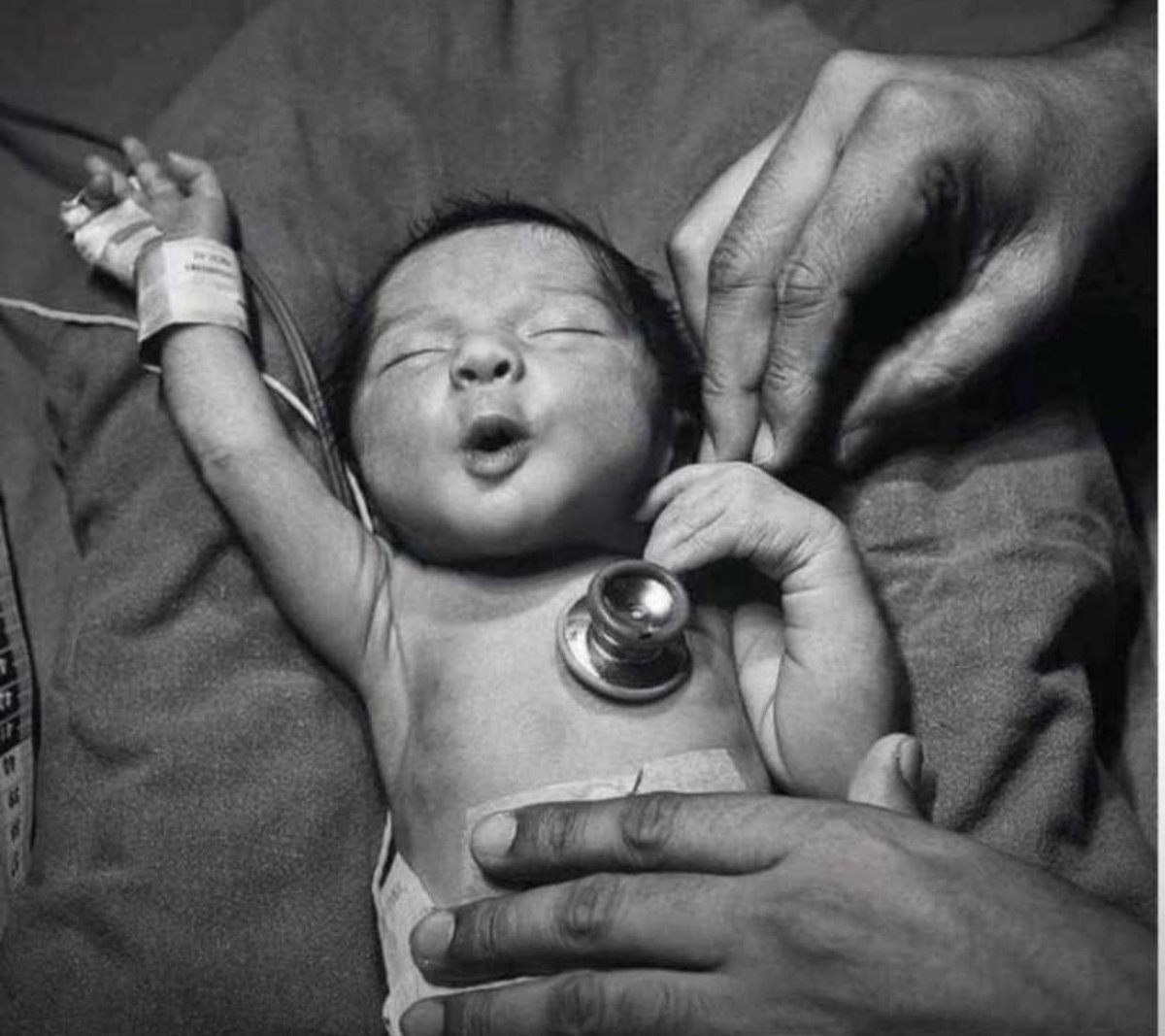 Musawen11380982's tweet image. Thanks @Mnisi__weMvula @LonwaboNkohla @Radio2000_ZA #DriveConnection for calling me wow salute 🕺🕺🕺🕺🕺🕺🕺