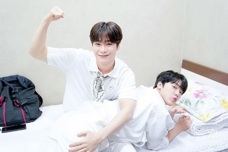 Moonbin (CLOSED) tweet media