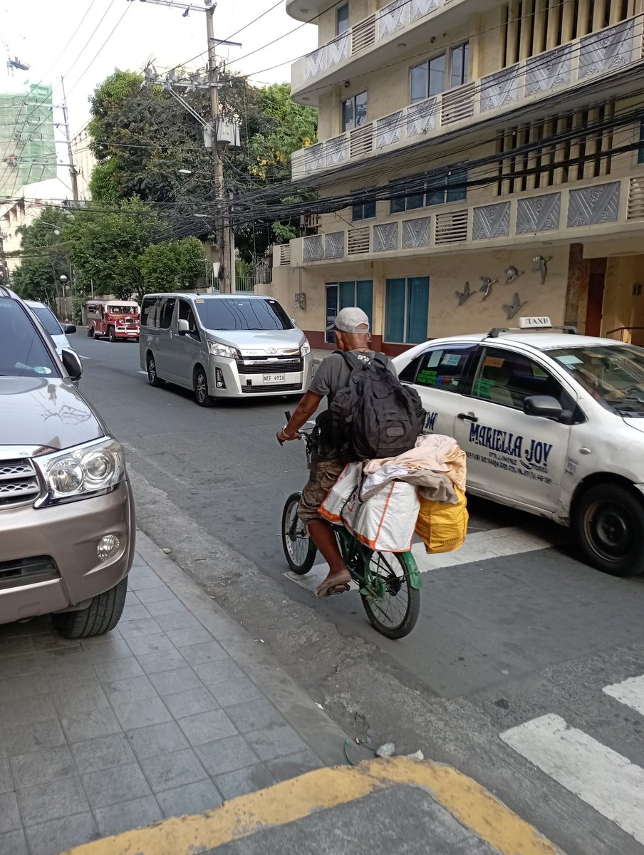 Manila is already a cycling city. I bet the whole NCR is. Let's #MakeItSafer for bike commuters and pedestrians. Let's restore the bike lanes in Taft Avenue and improve them. At dun sa wala pa, lagyan na natin. I tell you most of the SDGs might be achieved just by safer streets.