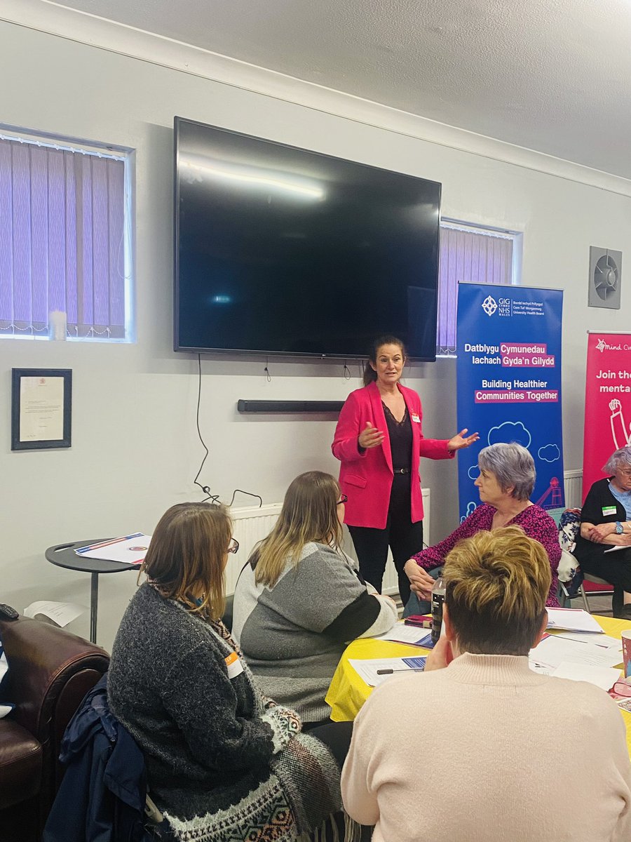 Fantastic energy in a jam packed room in #Tonyrefail for our first women’s health event. Huge thanks to @2wishcharity & @InterlinkRCT for your partnership today 🌟

#WomensHealthCTM 

#BuildingHealthierCommunitiesTogether