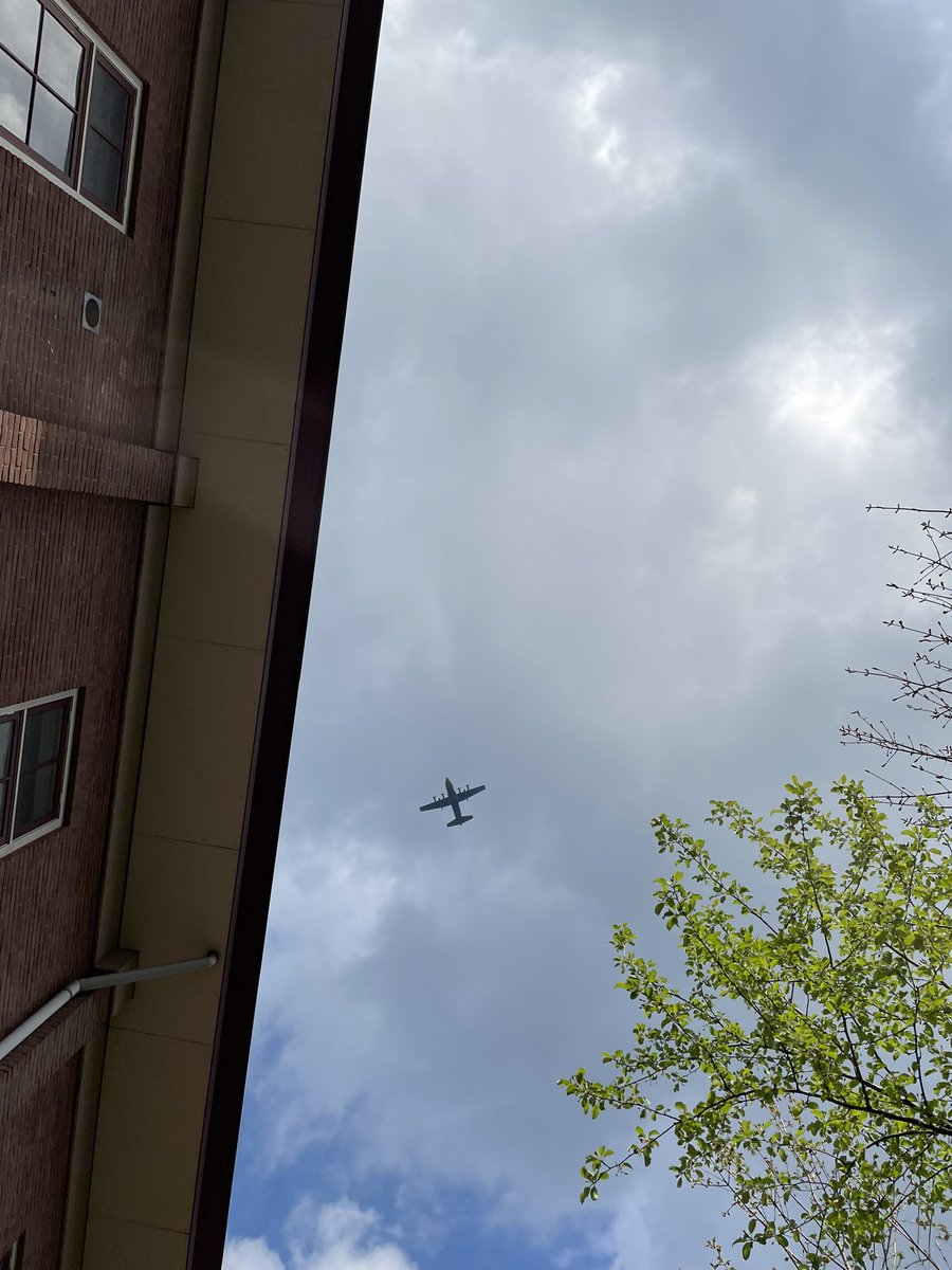 Herc over the bunker👇🖐️
 #herculesc130 #bunkercäsar #driebergen #watvliegter