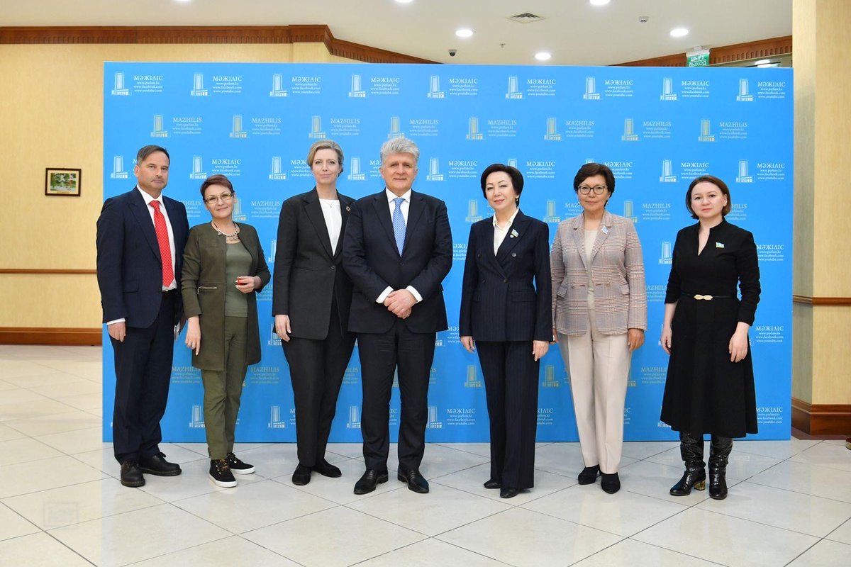 Pleased to discuss cooperation on #WomenPeaceSecurity with Majilis Vice Speaker Ms. Dania Espaeva, chair of the Women Leaders Caucus. Women leadership is a powerful engine for regional cooperation in Central Asia, including on #conflictprevention, #climatechange & eco development