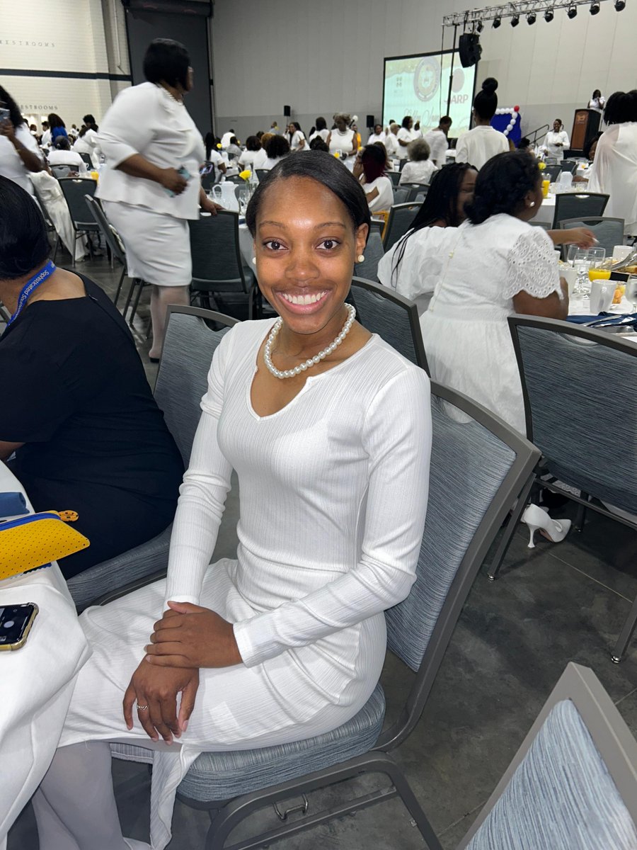 SGRhoAtlIZS's tweet photo. #IconicIZS ended the #SER83 regional conference in remembrance of Sorors who are no longer with us and a spirit filled prayer breakfast featuring our Basileus Linnea Buckhalter as one of the keynote speakers.
#SigmaGammaRho
#SisterhoodByTheSea
#sophisticatedser https://t.co/qNXwKfgWRk