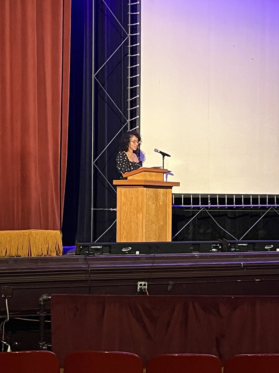 Mr. Januszyk tweet media