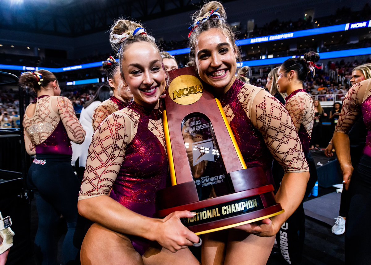 OU_WGymnastics's tweet photo. NATTY CHAMPS TAKEOVER‼️ 🏆🏆

Tune in to @KREFsports this morning as host @PlankShow catches up with your six-time national champions.

🕙 10 a.m.-noon CT
📻 The REF App, 94.7 FM, 1400 AM or 1430 AM (Tulsa) 

#ChampU | #BoomerSooner https://t.co/4k7BPv6FGs
