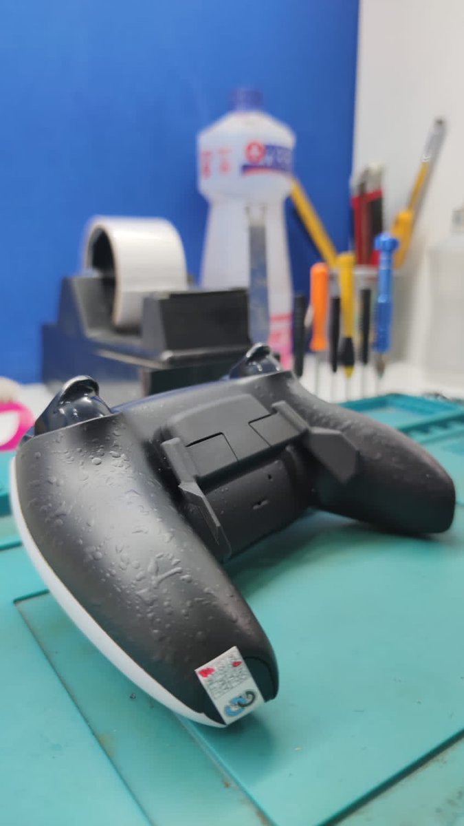 caduwyy's tweet image. @GGControles fortaleceu na máxima, só agradecer até esse dias estava quebrando controle dms por, força muito os  paddle logo eles me alertaram agr já faz uns 2 meses que estou com o msm controle só mantendo ele limpo