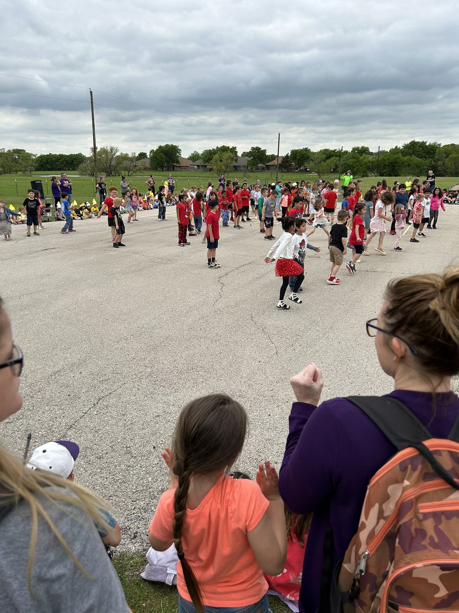 Chisholm Trail Elem tweet media