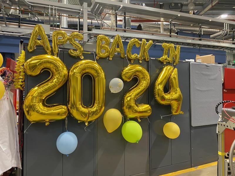 advancedphoton's tweet photo. Today, a year-long effort to renew the Advanced Photon Source officially begins! The next time we welcome users back through our doors, our brighter beams will lead to new discoveries in energy storage, materials science, medicine, and more. #APSUpgrade

https://t.co/oygvBv5FGT https://t.co/eRSCXtVzpl