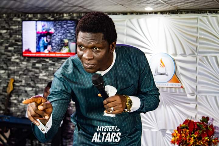 ApostleEBN's tweet photo. YOU WILL FULFIL YOUR DESTINY IN JESUS NAME

#Fulfil #destiny #pastorebn https://t.co/wOvjbNLl8y