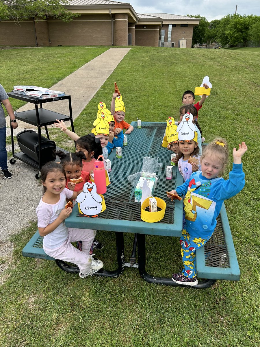 Chisholm Trail Elem tweet media