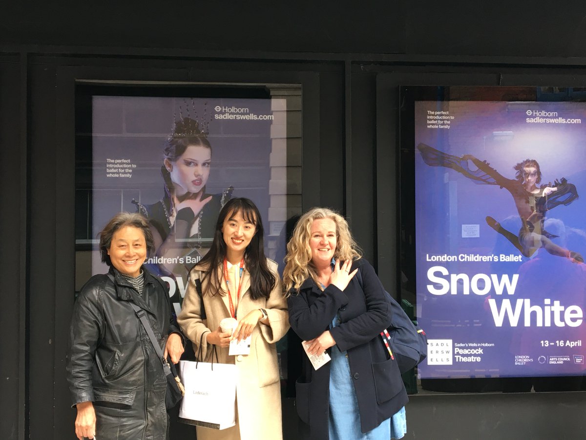 North London Cares (@northldncares) on Twitter photo Last Thursday, we took a trip to the Peacock Theatre to see a production of Snow performed by London Children’s Ballet. It was a mesmerising interpretation of the iconic fairy tale and our neighbours were delighted!
Thank you <a href="/LCBLondon/">LondonChildrenBallet</a> having us! Last Thursday, we took a trip to the Peacock Theatre to see a production of Snow performed by London Children’s Ballet. It was a mesmerising interpretation of the iconic fairy tale and our neighbours were delighted!
Thank you <a href="/LCBLondon/">LondonChildrenBallet</a> having us!
