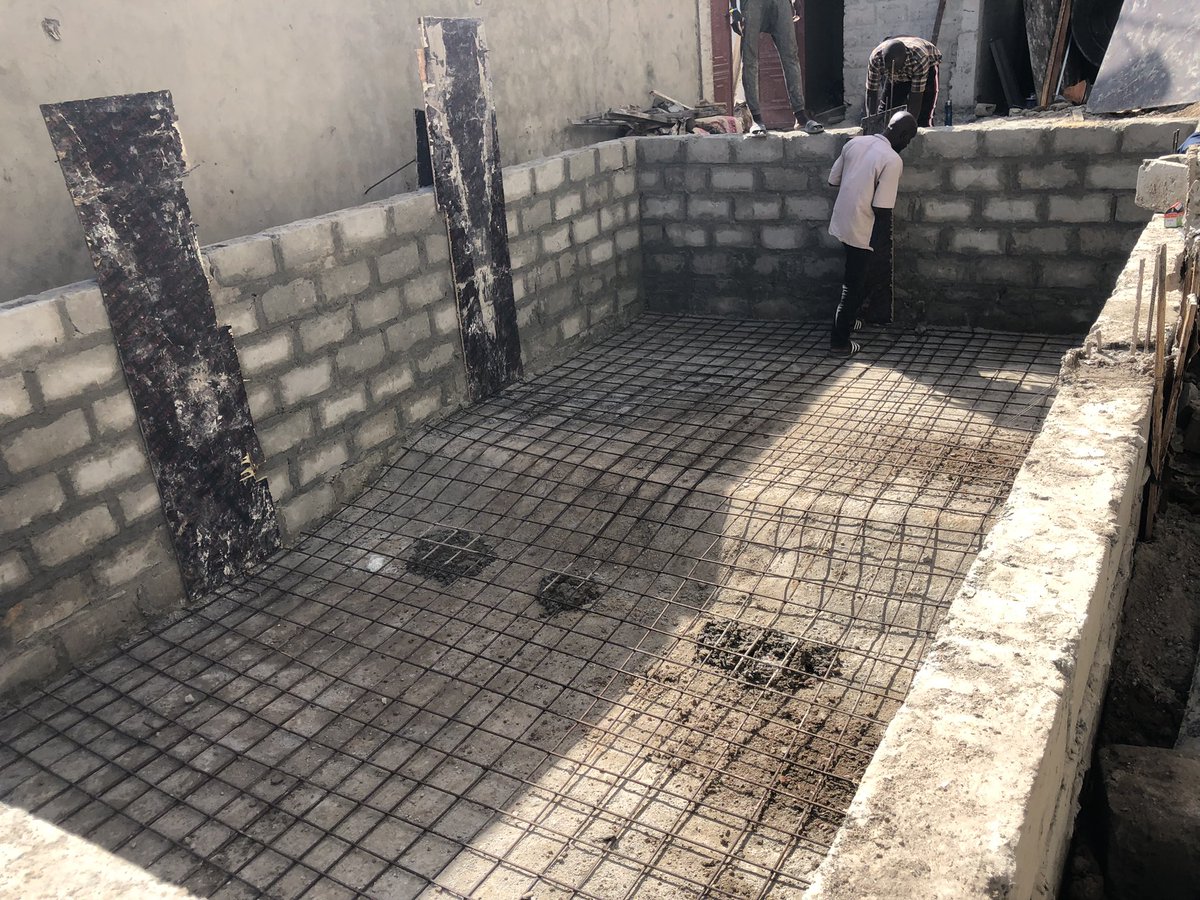 Topswimmingpool's tweet photo. Step:1 POOL LAYOUT 

Mark out is called for your yard, begins with clearing the area level out, then digging commence.
Laying first 55mm gravel bed concrete, brick wall installed throughout the pool we do this so steel will be in the middle of the gunite, when the pool is shot. https://t.co/EB3LfFvpws