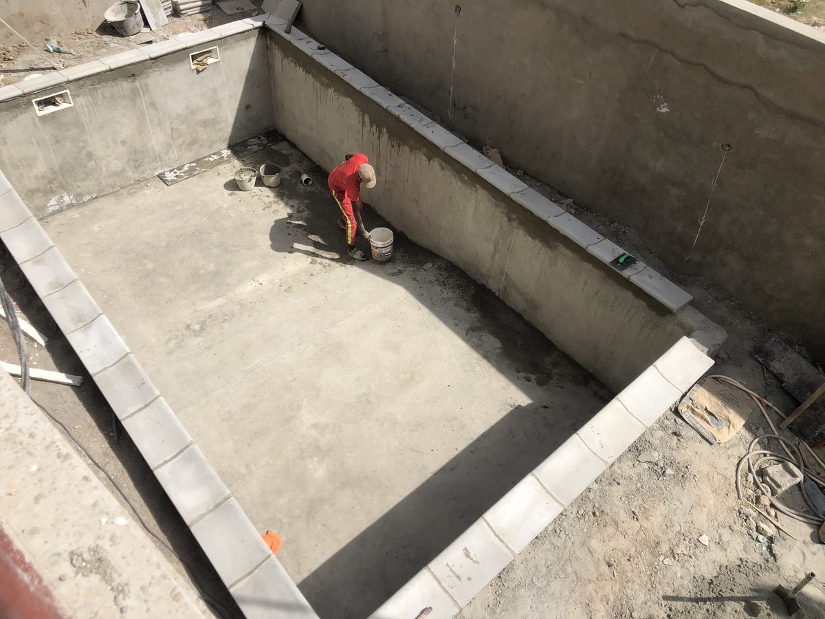 Topswimmingpool's tweet photo. Step:3 PLASTER &amp; POOL CAP SLABS 

Plastering is basically the last step of the pool construction finish the interior 

#topswimmingpools #top_pools #dds_pools #ib_pools
☎️+220 7214066 https://t.co/Lu2fmBhrHm