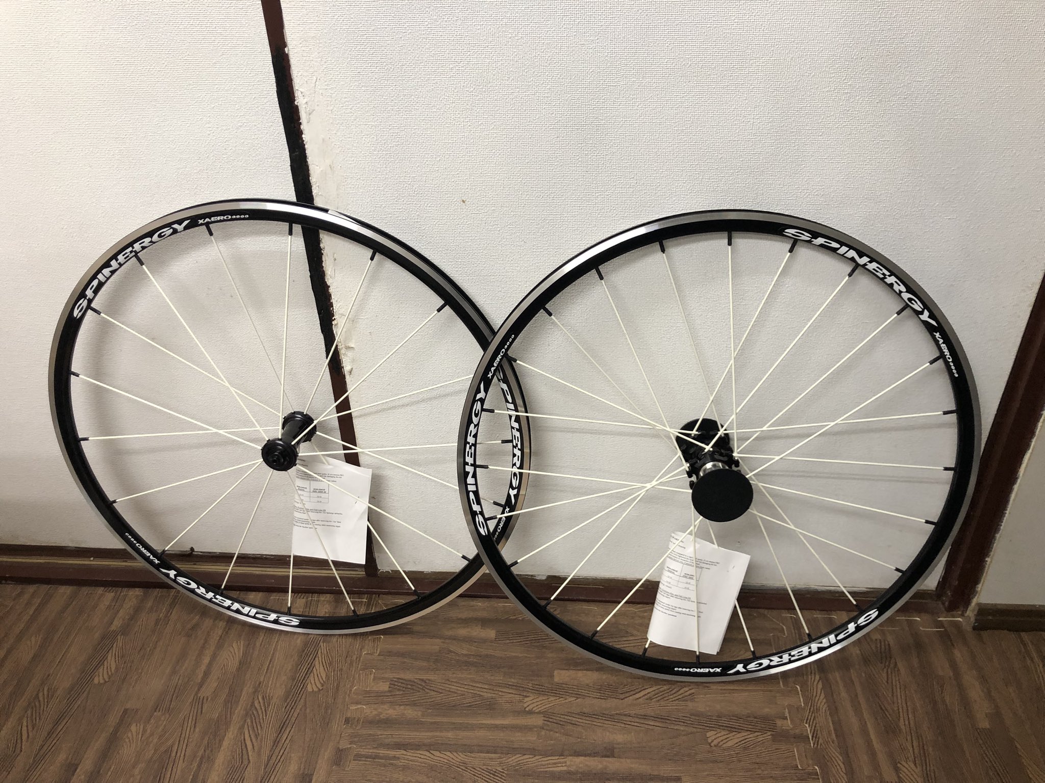 応援セール XERO LITEロードバイク用ホイール - laboreocupacional.com.br