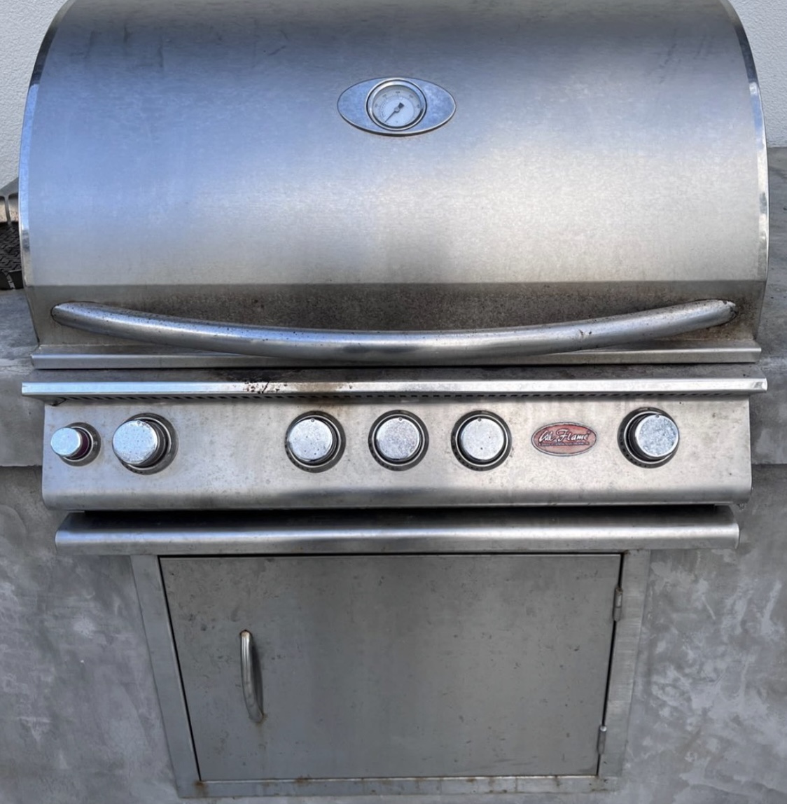 barkeeperfriend's tweet photo. Warmer weather means it's time to dust off the grill! π₯© Shine yours up with a little BKF this spring! We're throwing it back to this grill cleaning submission by McBride Custom Detailing. We'll take our steaks medium rare, please! π β¨ππΈπΌπ¦ #SpringIntoBKF #GetOutsideWithBKF https://t.co/gDCs8BNM0c
