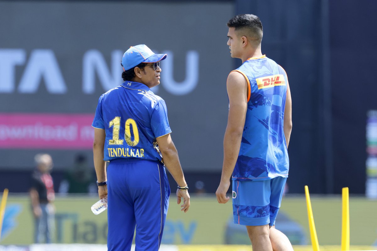Betwinner_Win's tweet photo. Betwinner Twitter ⭕️
Arjun, today you have taken another important step in your journey as a cricketer. As your father, someone who loves you and is passionate about the game, I know you will continue to give the game the respect it deserves and the game will love you back. (1/2) https://t.co/Y3Vw7palwS