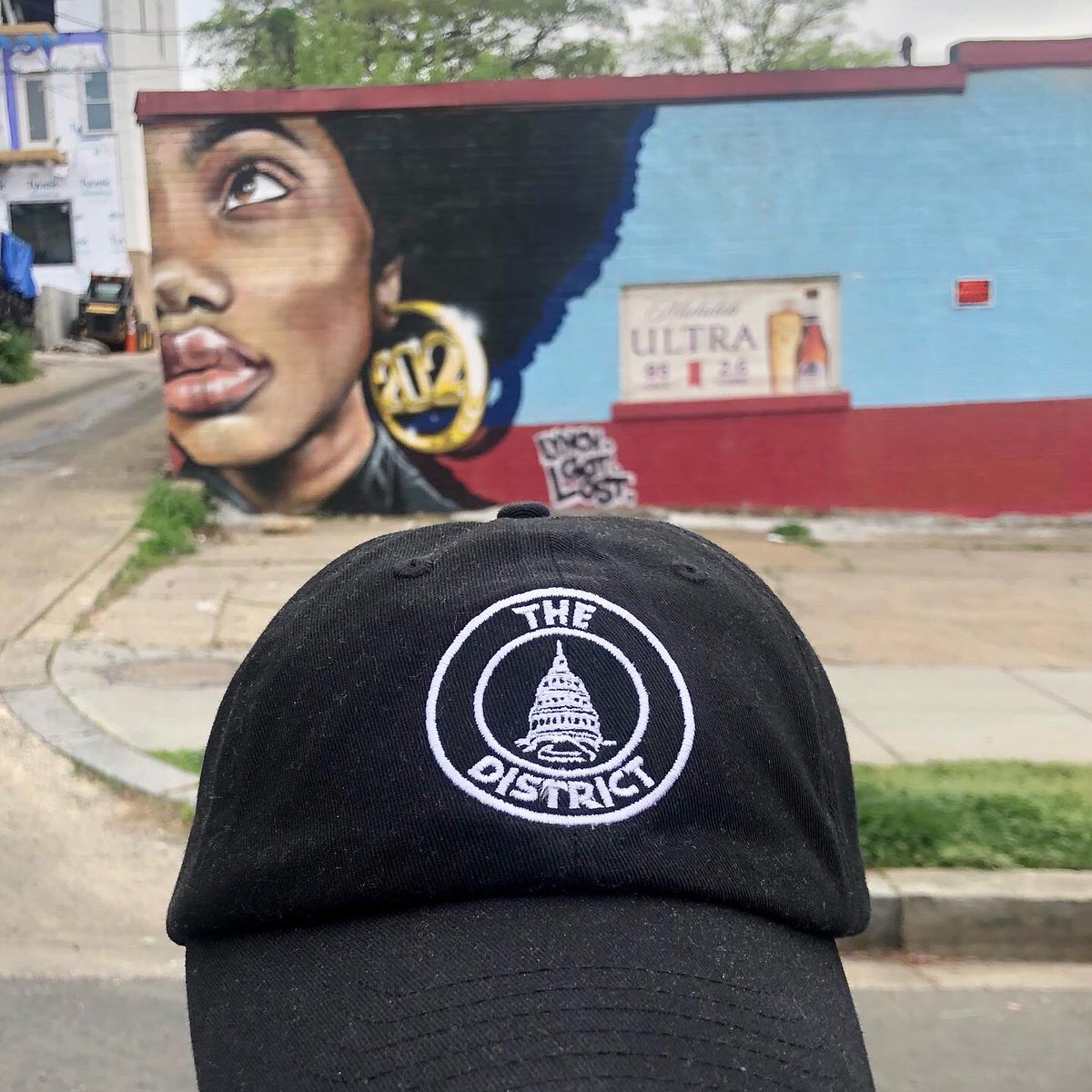 BailiwickCrewDC's tweet photo. Mural Monday from Trinidad. 

One of the freshest murals in the whole 202.

🎨 #lynchgotlost 

#muralmonday #dcmurals #muralsdc https://t.co/E7xsVYxNx6