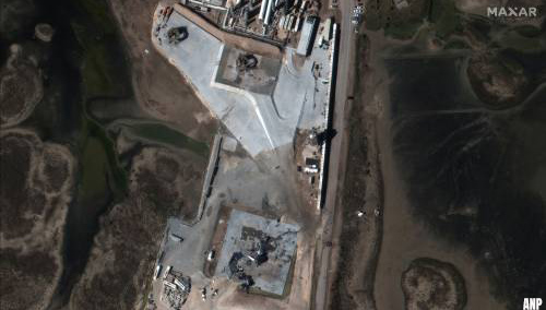 wereldnieuwsonl's tweet image. Eerste lancering van grootste raket ooit afgeblazen transport-online.nl/site/153272/ee… #ElonMusk #raket #ruimtevaartbedrijf #SpaceX #Starship #Texas