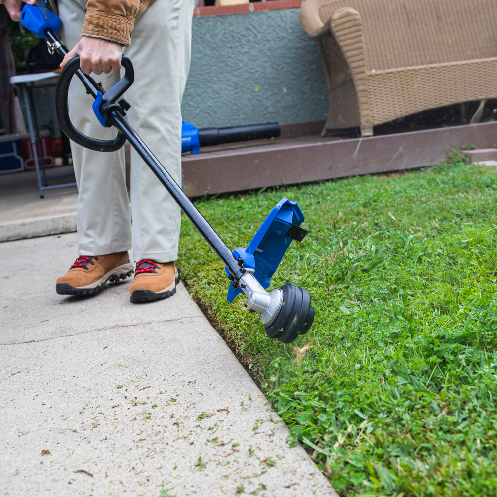 Get your yard in shape for Spring! Trim, edge, hedge and more with the Kobalt's Universal Connect™ Power System. Kobalt's 40V Power Head fits most attachment capable systems in the market today. One Power Head, endless projects.