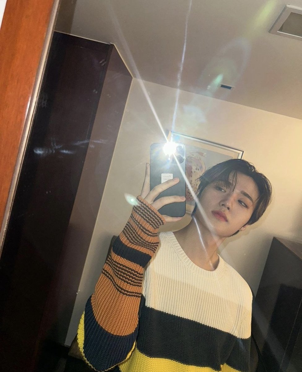trsrupdates's tweet photo. [yg_treasure_official] Instagram Post 230417

🐰: 🌟

#TREASURE #트레저 #トレジャー #DOYOUNG @treasuremembers https://t.co/dXwDO5RNX8