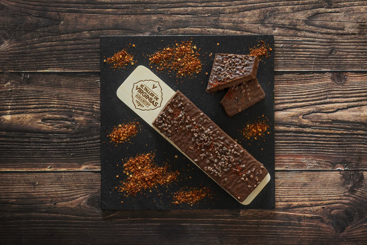 💥 Si hace poco os hablábamos de una ruta dulce y tentadora por varias pastelerías de Madrid, ahora es el momento de hablaros de esos dulces tradicionales de todo el país que nos encantan 💥

Turrones, mantecados, mazapanes, churros, rocas de chocolate, rosquillas, ensaimadas,