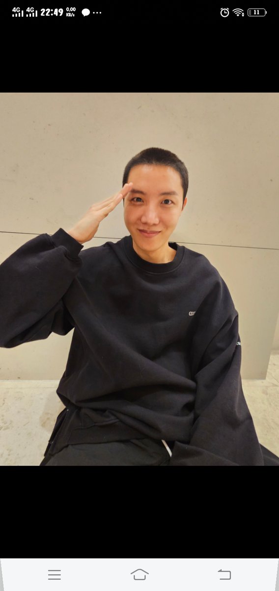 MirnaAmyra's tweet photo. Selamat menjalankan wamil jhope we love u💜💜💜💜💜💜💜💜
I can't be sad for Hobby 💪💪 https://t.co/hxLDmbu3jL