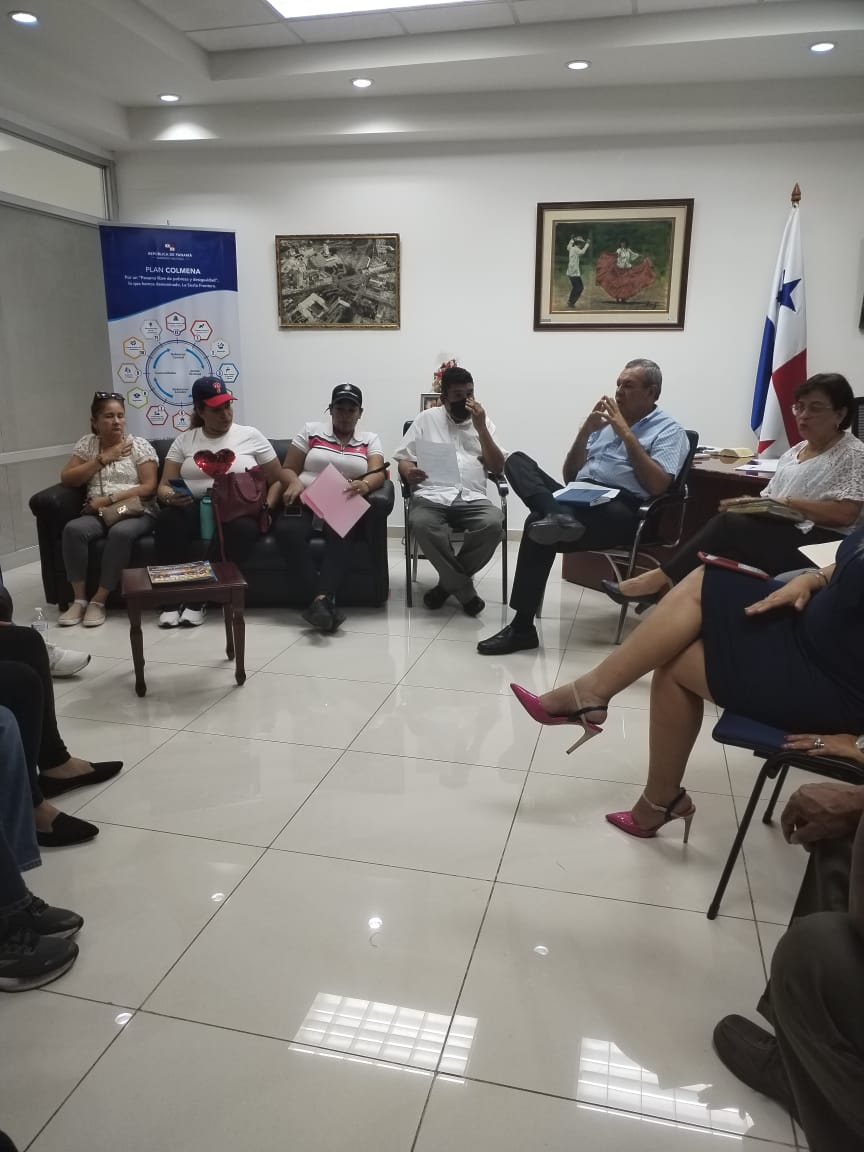 Plazo ! De 8 días a la gobernación para que den respuesta. <a href="/Noticias_Sonaa/">Noticias_Soná</a>