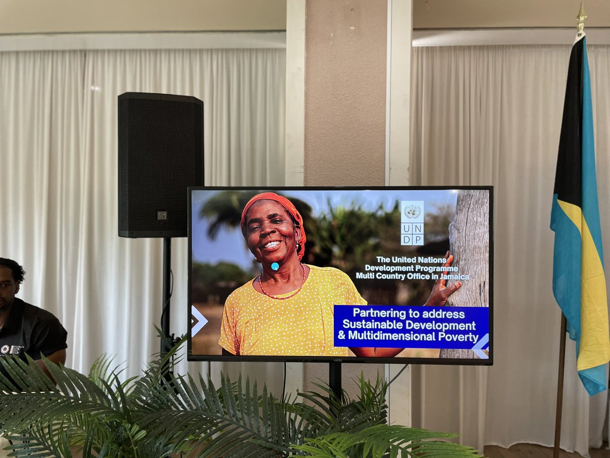 UNDPJamaica's tweet photo. UNDP Res Rep @Antonio67Denise outlining development solutions now underway in #Bahamas and opening the door for discussions on new solutions aligned to UNDP’s Country Programme. Partnership Roundtable is now underway at the Balmoral in Nassau. #PartnerwithUNDP https://t.co/hcvKE1UhXx