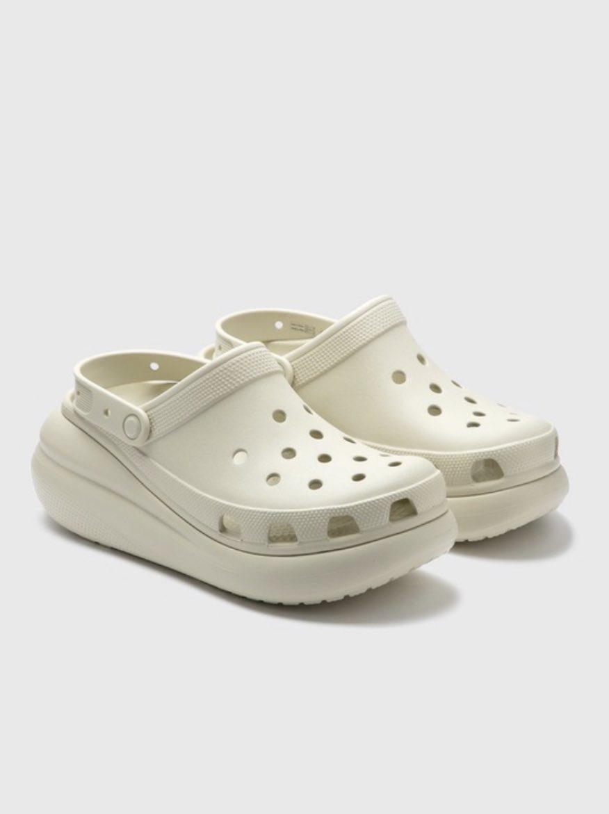 mujuuu_'s tweet photo. ส่งต่อ crocs classic cruch clog 
Color :  bone 
Size : M6/W8 
ของแท้ 100% หิ้วเองจากเมกาคับ 
ส่งต่อ 2500 freeship ( from 2890-)
dm for more detial 
#ส่งต่อ #ส่งต่อเสื้อผ้า #ส่งต่อรองเท้า #ส่งต่อcrocs #crocs https://t.co/zS1ru4v7xu