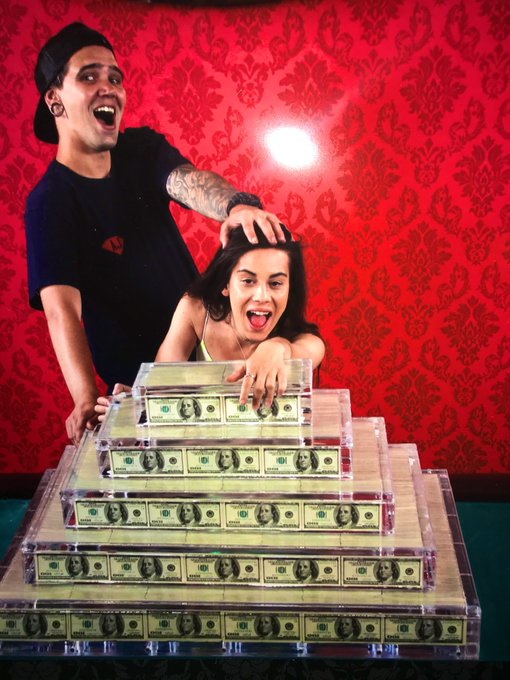 Thinks about sissy&rsquo;s lately and how you wouldn&rsquo;t even be worthy of watching Chris fuck me. But imagining<a href="/tag/inked"class="tags"><span>#inked</span></a><a href="/tag/assholesliveforever"class="tags"><span>#assholesliveforever</span></a>